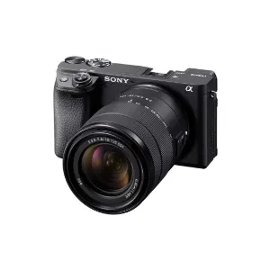Sony Alpha a6400 Mirrorless Camera: Compact APS-C 